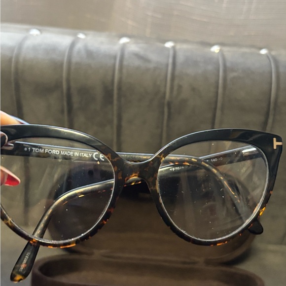 Tom Ford Black and Brown Glasses with Case - Picture 2 of 4